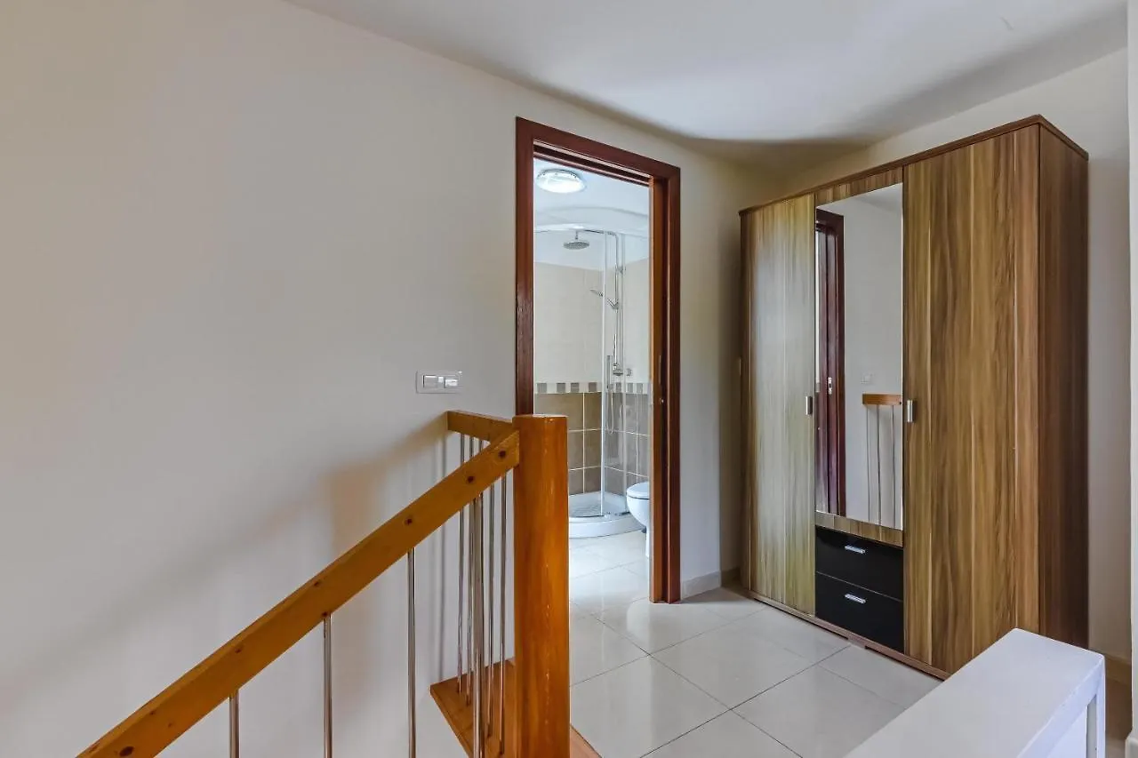 Complex Cortijo, Las Americas, Pool, Parking La45 Playa de las Americas  0*, Playa de las Americas (Tenerife)
